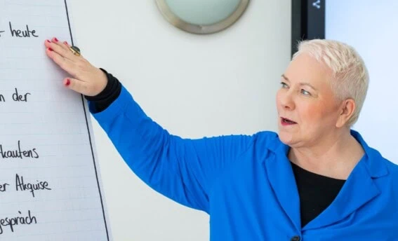 Dipl.-Psych. Johanna M. Steinke ist gemeinsam mit Ingo Steinke Gründerin von COATRAIN® in Hamburg