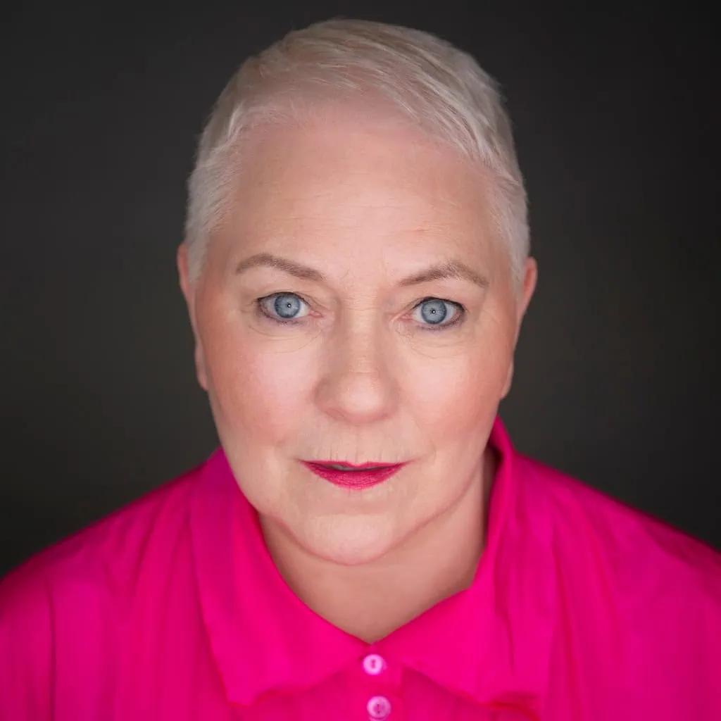 Dipl.-Psych. Johanna M. Steinke ist gemeinsam mit Ingo Steinke Gründerin von COATRAIN® in Hamburg